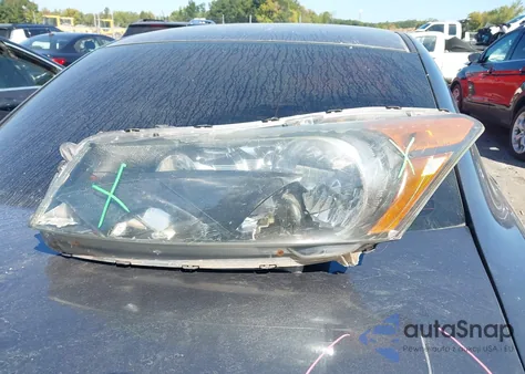 2011 Honda Accord 2.4 Lx из США, поврежденный, VIN 1HGCP2F32BA02065